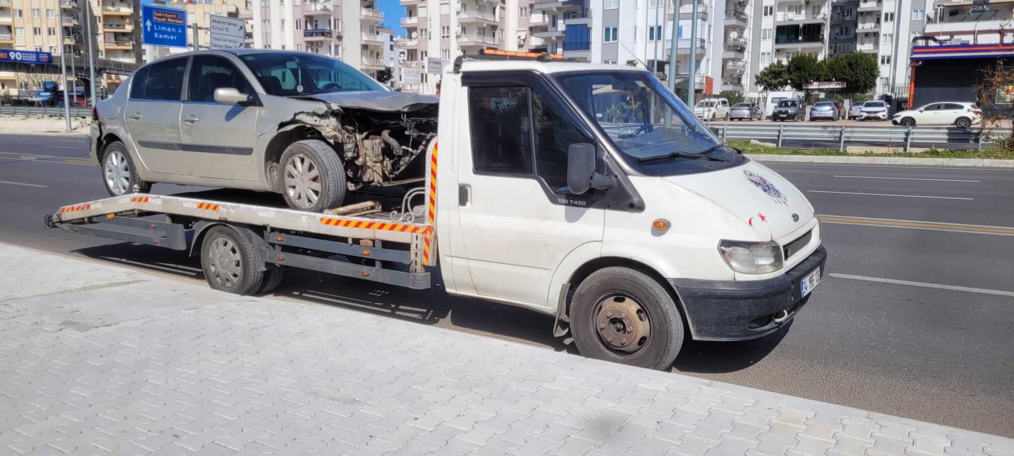Kepez Hasarlı Araç Taşıma ve Kurtarma Hizmeti